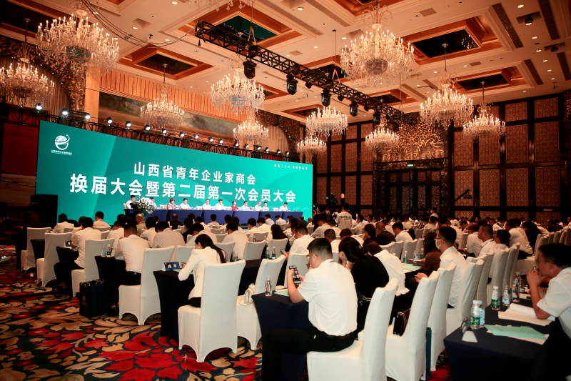 天娛數(shù)科旗下頂流實(shí)驗(yàn)室總經(jīng)理鄭屹呈受邀參加山西青商會并發(fā)表主題演講(圖1) 天娛數(shù)科旗下頂流實(shí)驗(yàn)室總經(jīng)理鄭屹呈受邀參加山西青商會并發(fā)表主題演講(圖1)