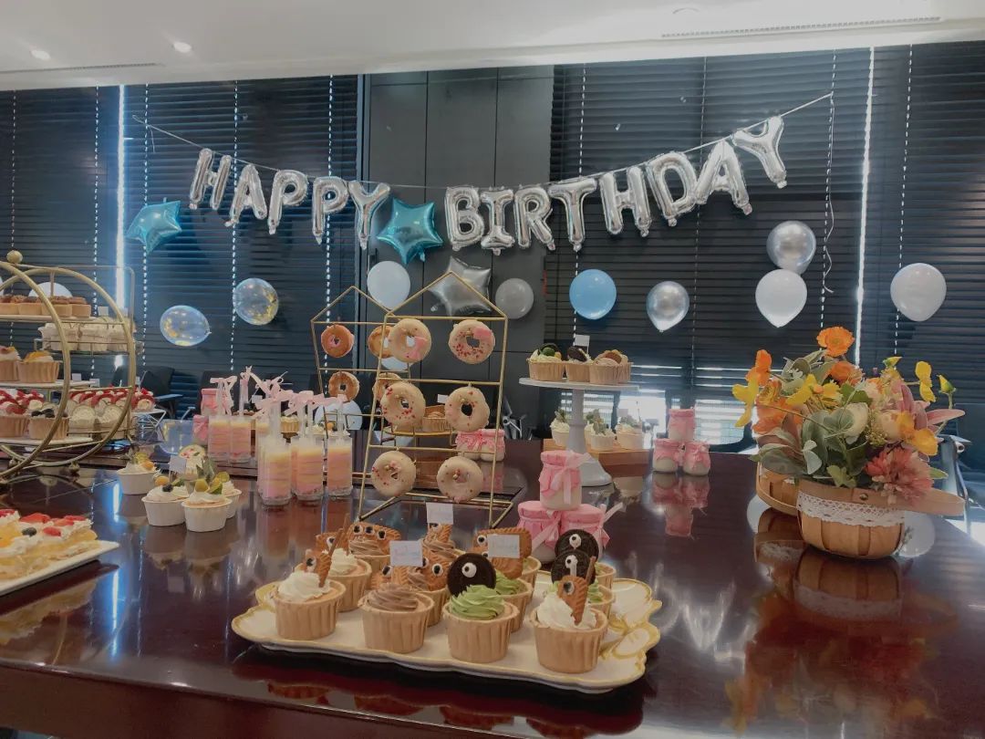 天娛生日會(huì) | 新的一歲 平安順?biāo)?圖1) 天娛生日會(huì) | 新的一歲 平安順?biāo)?圖1)